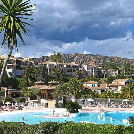 Apartamento Village Cap Esterel - Le Village-75 By Interhome *