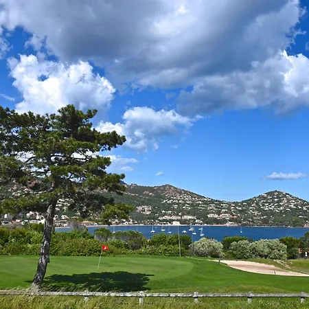 Le Village - C4 323 By Interhome Saint-Raphaël