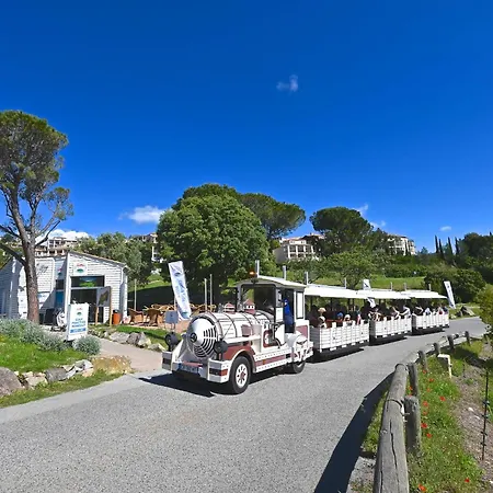 Apartment Le Village - C4 323 By Interhome Saint-Raphaël