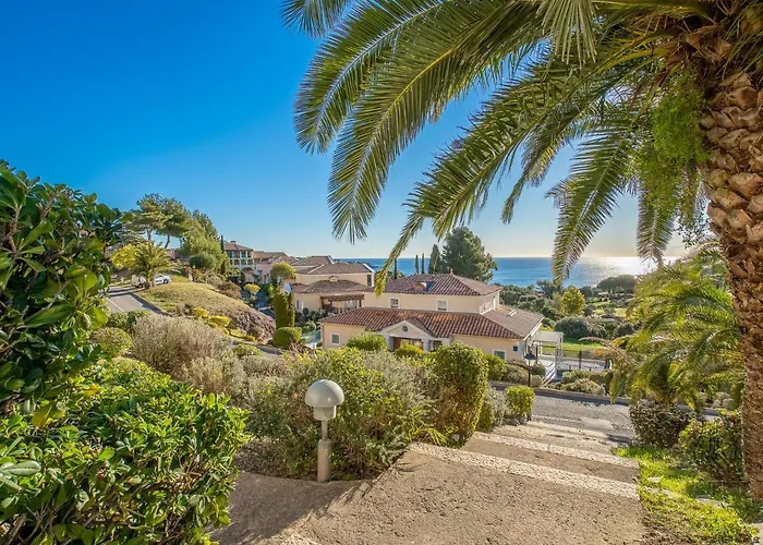 Le Village - C4 323 By Interhome Apartment Saint-Raphaël