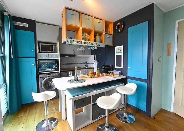 Apartment Le Village - C4 323 By Interhome