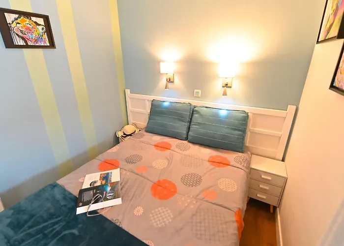 Apartment Le Village - C4 323 By Interhome